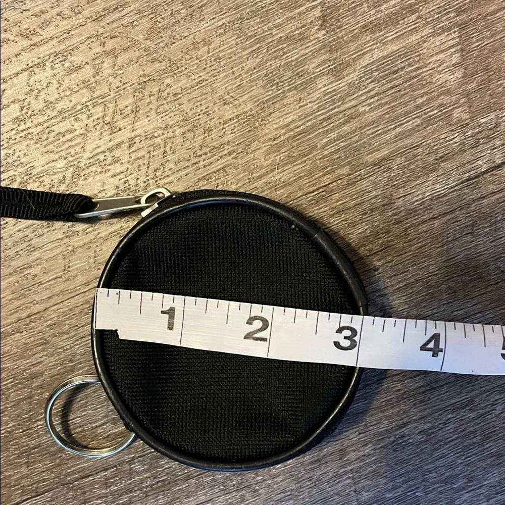 Pokémon Ball BioWorld Coin Purse Keychain